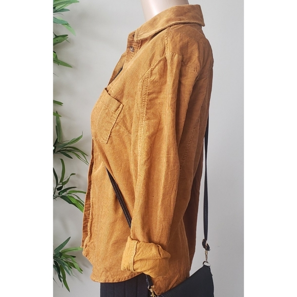 Golden yellow corduroy button down shirt - Picture 6 of 12